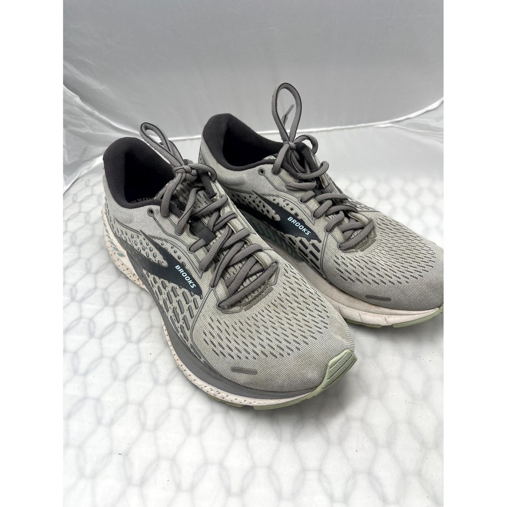 Brooks Adrenaline GTS 21 Womens 10 B Sneaker Gray Mesh Athletic Running Shoes